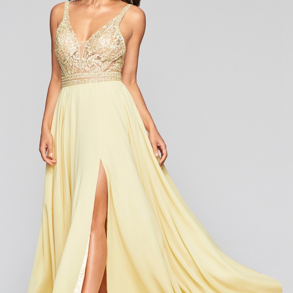 Faviana S10414 Size: 4